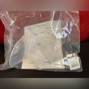 New Motif Luna Breastshields 24 MM